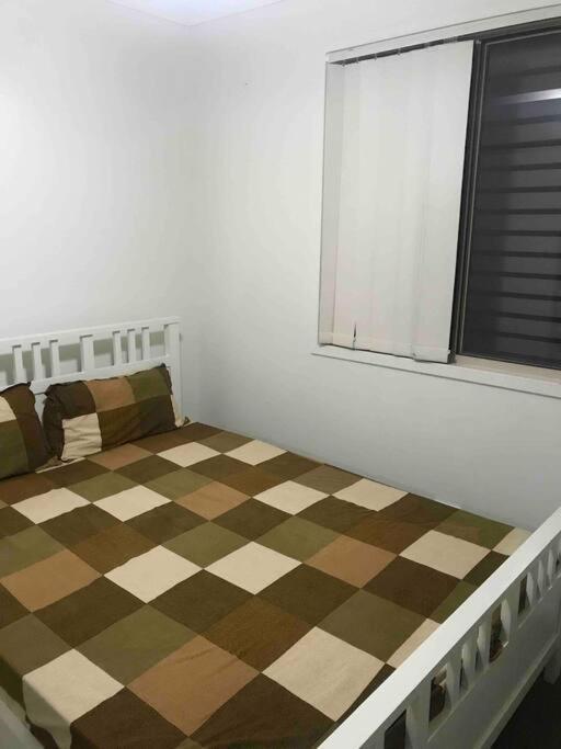 Room With Separate Bath In Shared Homestay Redcliffe Eksteriør bilde